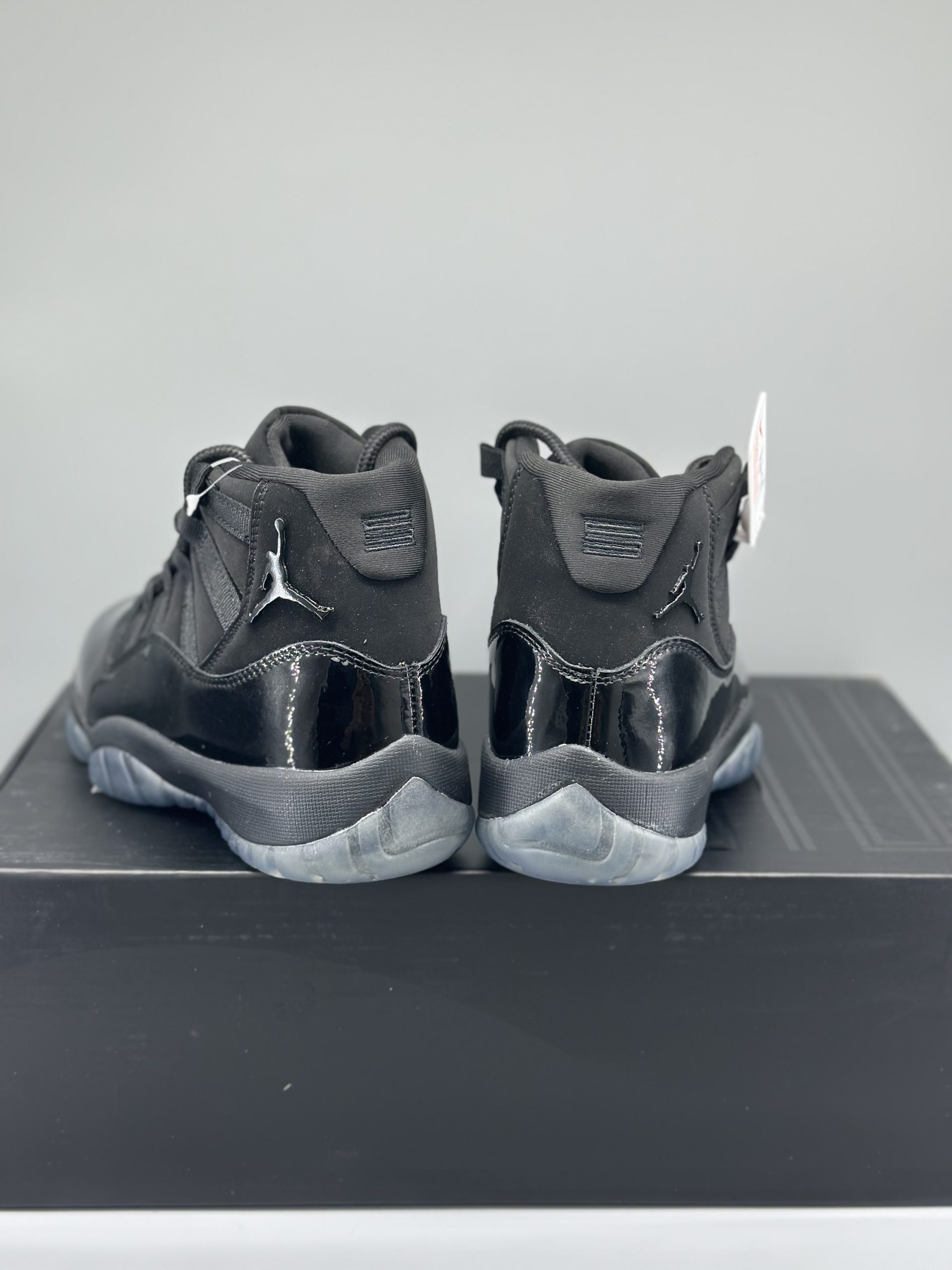 Jordan 11 Retro Cap and Gown
