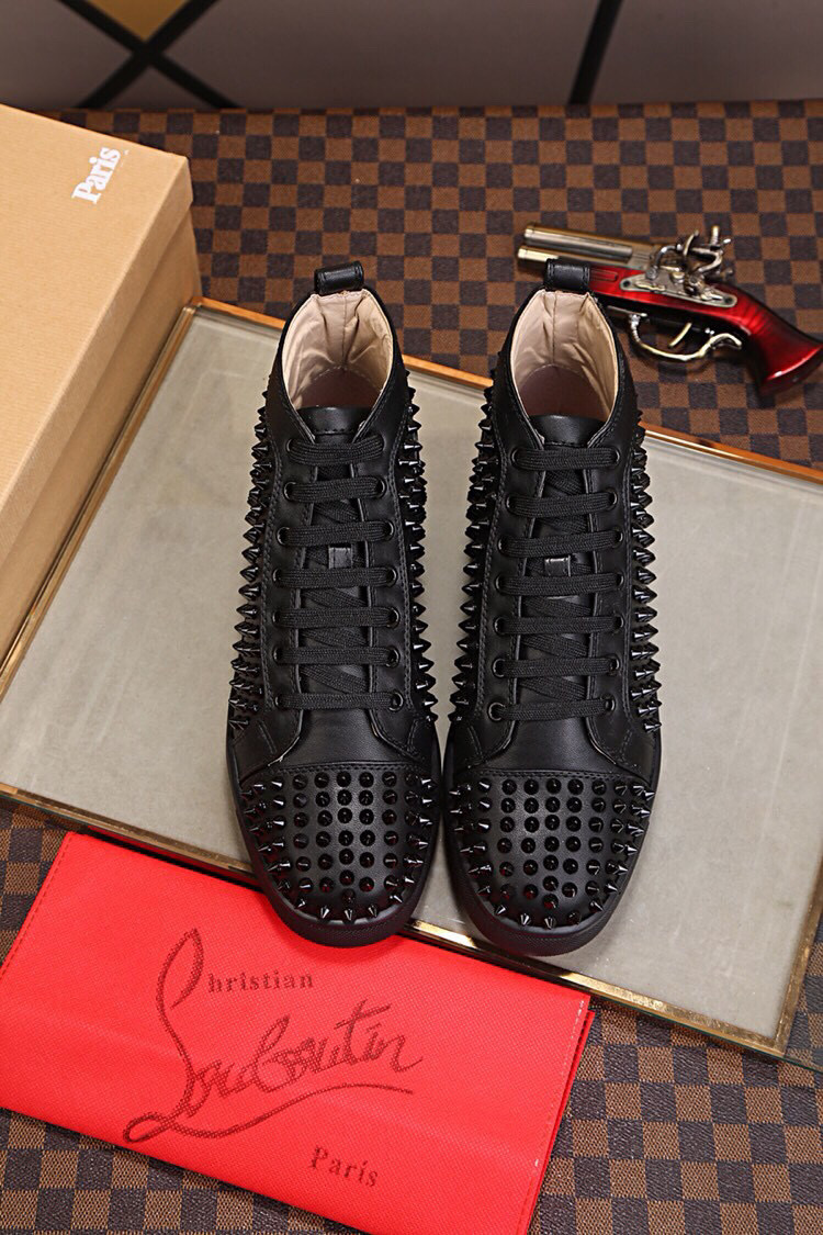 Chr*st*an Loubout*n Spikes High Black