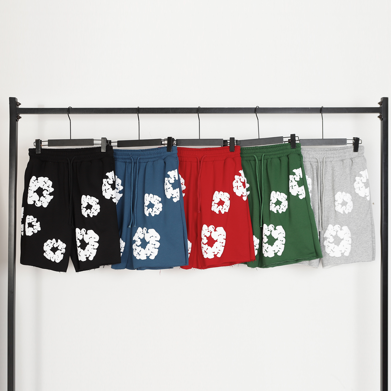 Denim Tears The Cotton Wreath Shorts Red